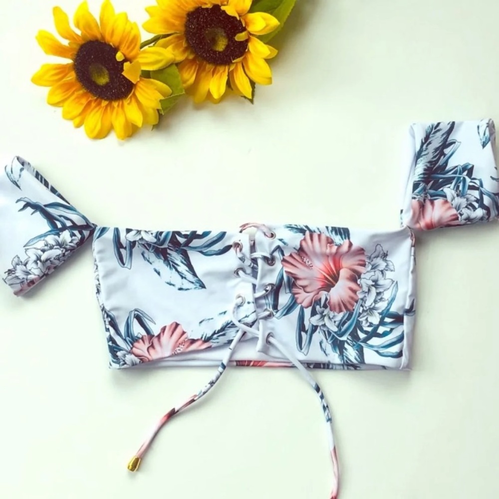 5 for $25🎈 Cupshe bikini top